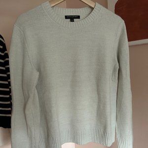 Banana Republic Crew Neck Sweater Size m light gray